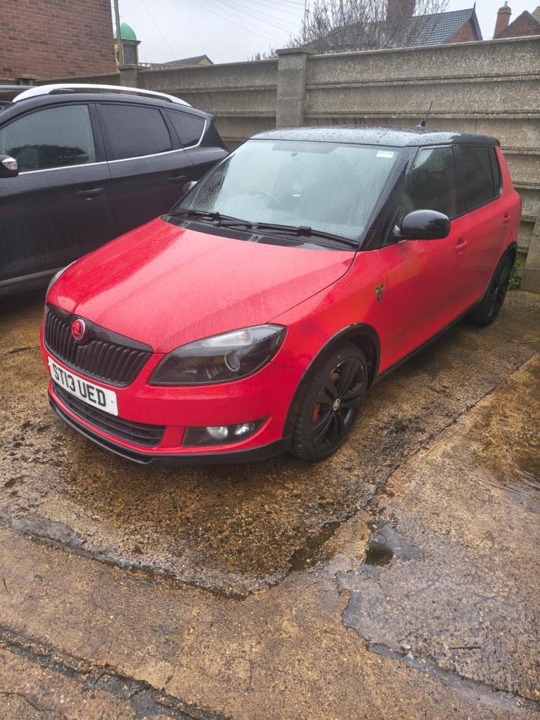 Skoda, FABIA, Hatchback, 2013, Manual, 1598 (cc), 5 doors
