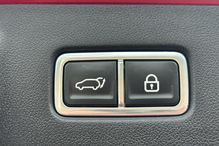  Kia Sorento 1.6 H T Gdi 4 Suv 5dr Petrol Hybrid Auto Awd Euro 6 s/s 226 Bhp