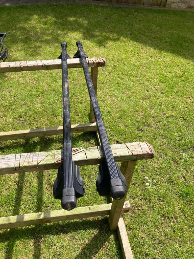 Adjustable Square Steel Roof Bars