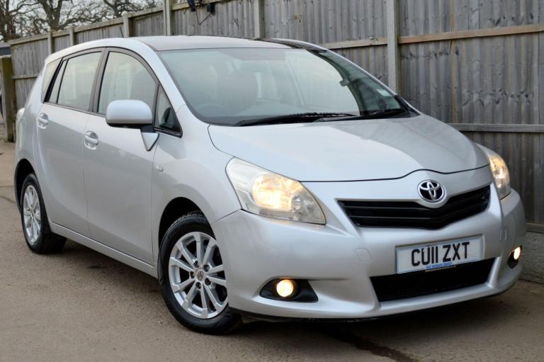 2011 Toyota Verso 1.8 V-matic TR Pan Rf 5dr M-Drive S MPV PETROL Automatic