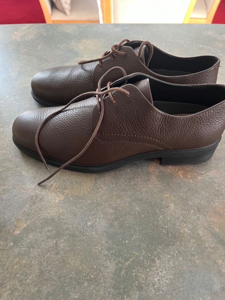 New Hotter men’s brown grain leather shoes size 7