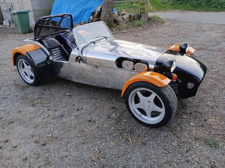 Caterham Seven with Black Top Zetec 2.0 160bhp engine, 5sd g/box, IRS & LSD, DRL