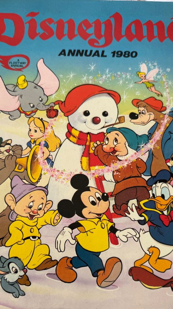 Vintage Disneyland Annual 1980 Hardback - Fleetway Comic Book Retro Classic