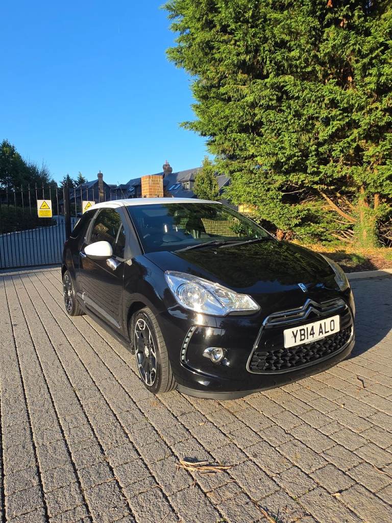 Citroen, DS3, Hatchback, 2014, Manual, 1598 (cc), 3 doors