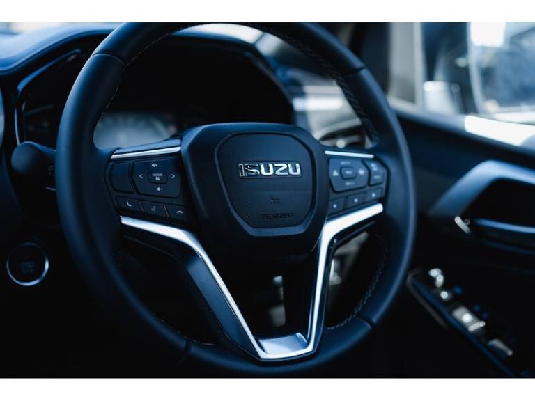  Isuzu D-Max DL40 Dcb Pick Up Diesel Automatic