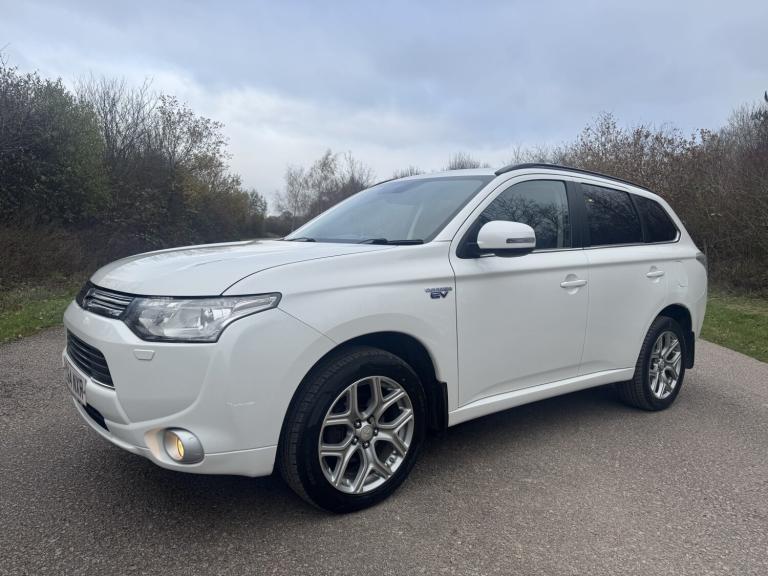 MITSUBISHI OUTLANDER 2.0 h 12kWh GX4hs 2014