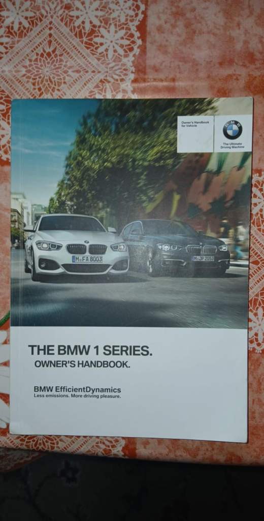 BMW 1 series owner's handbook