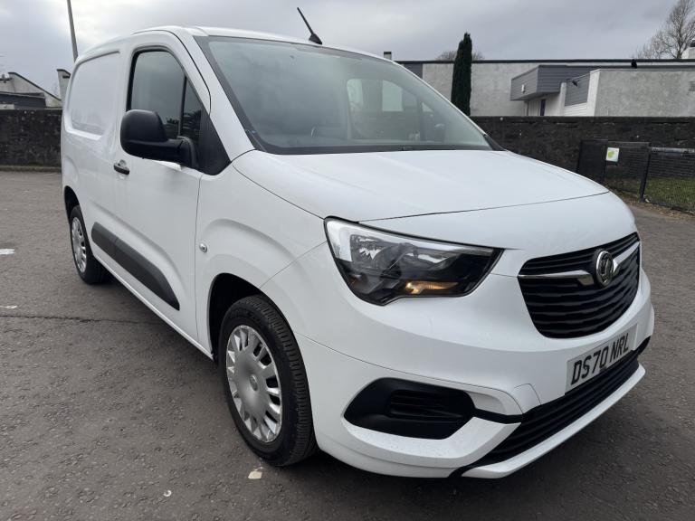 VAUXHALL COMBO 1.6 Turbo D 2300 Sportive 2020