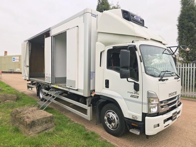 ISUZU FORWARD F135 240 13.5 TON FRIDGE / CURTAINSIDER, EURO 6, CARRIER SUPRA 550