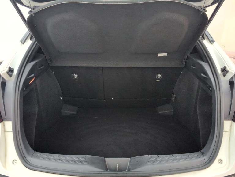 2020 Toyota C-HR 1.8 VVT-h Design SUV 5dr Petrol Hybrid CVT Euro 6 (s/s) (122 ps) - SAT NAV, HATC...