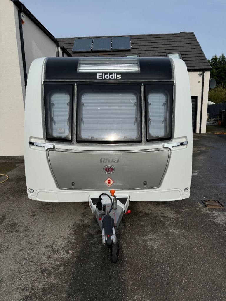2019 Elddis Avante 866 Riva, 6 berth touring caravan