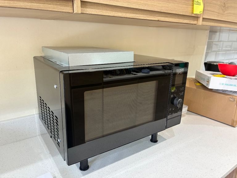 Zanussi ZMSN4CX integrated Black Microwave Oven with Grill – Good Condition