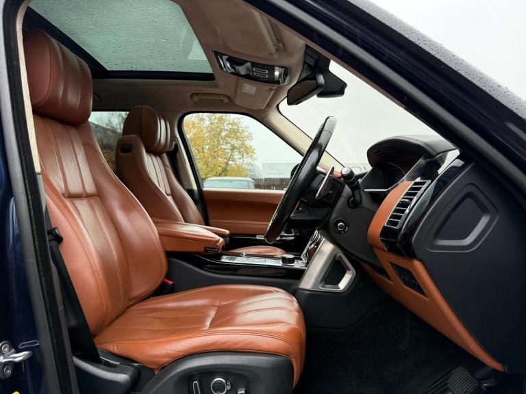 2015 Land Rover Range Rover 4.4 SDV8 Autobiography 4dr Auto ESTATE DIESEL Automatic