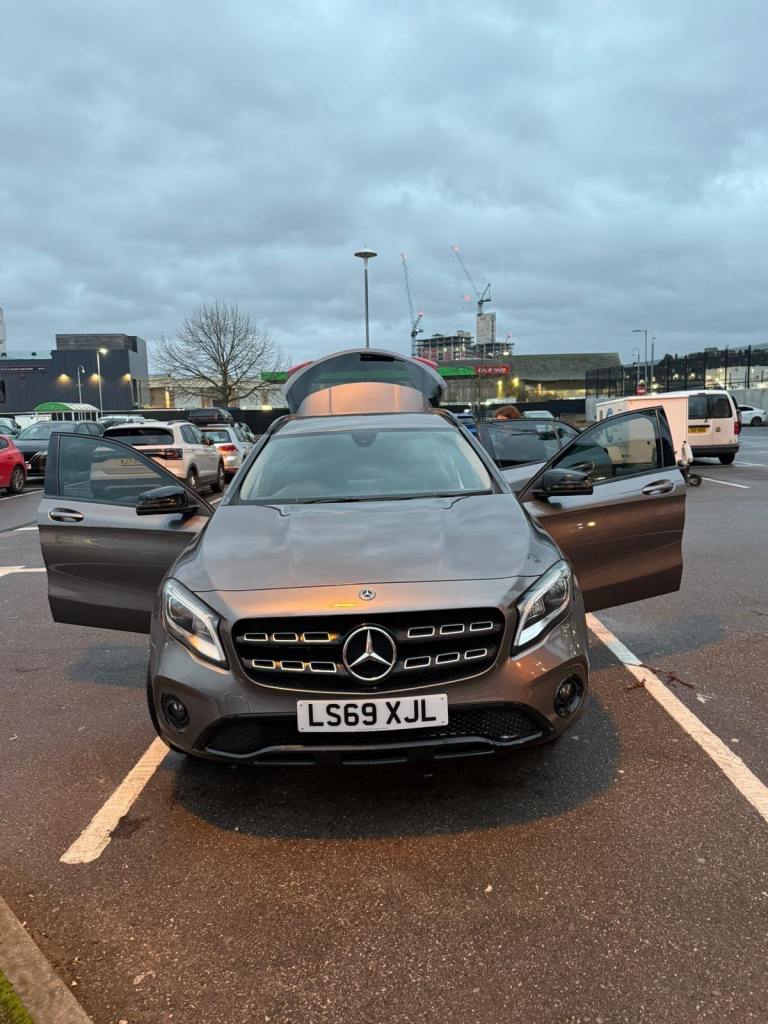 Mercedes-Benz, GLA, Estate, 2019, Semi-Auto, 1595 (cc), 5 doors
