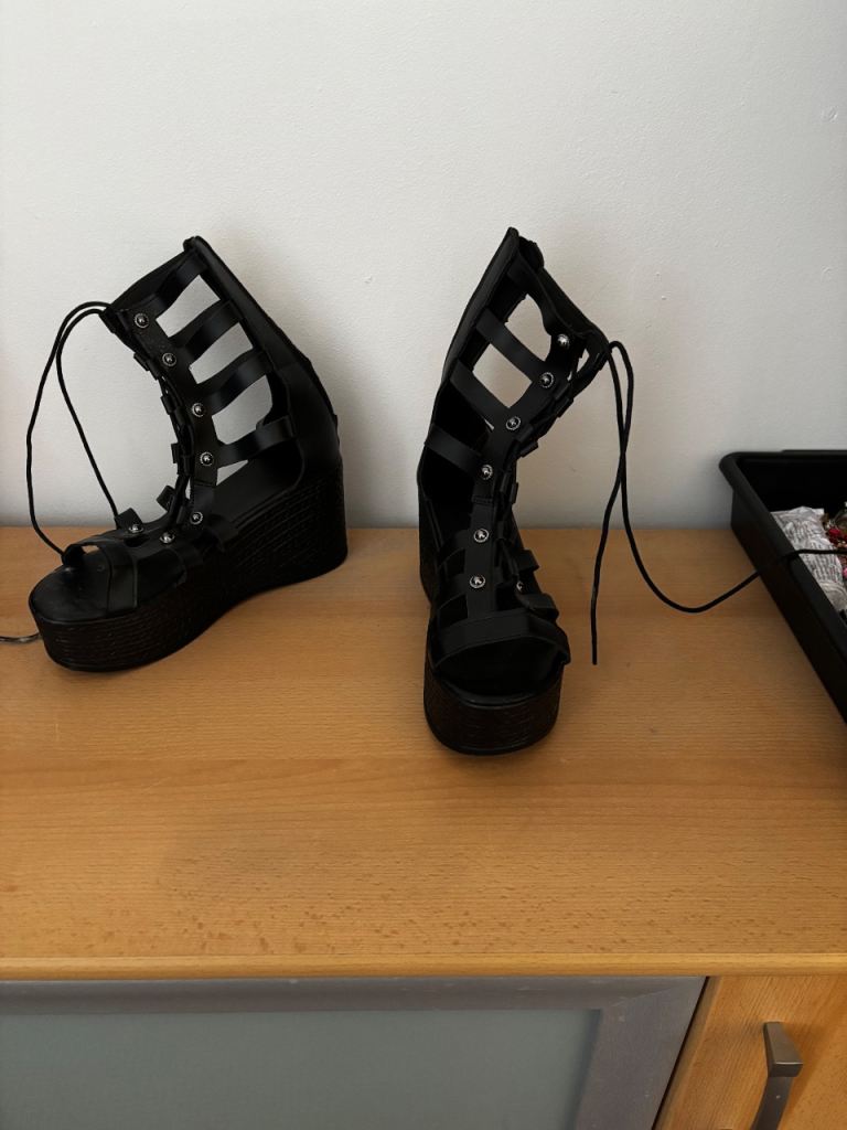FREE FREE FREE Black Lace-Up Wedge Sandals – Good Condition