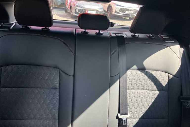 2025 MG MG3 1.5 Hybrid Trophy 5dr Auto HATCHBACK PETROL/ELECTRIC Automatic