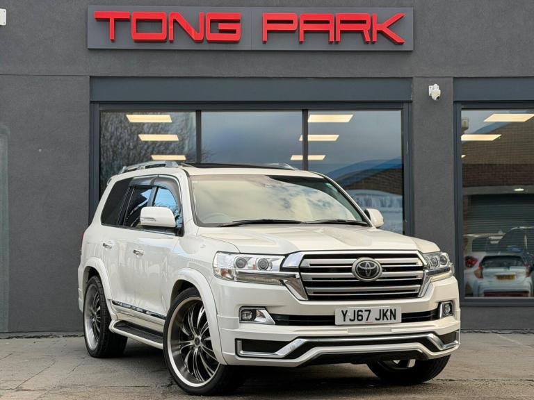  Toyota Land Cruiser Amazon 4.6 V8 Auto 5dr (8 Seat) Petrol Automatic
