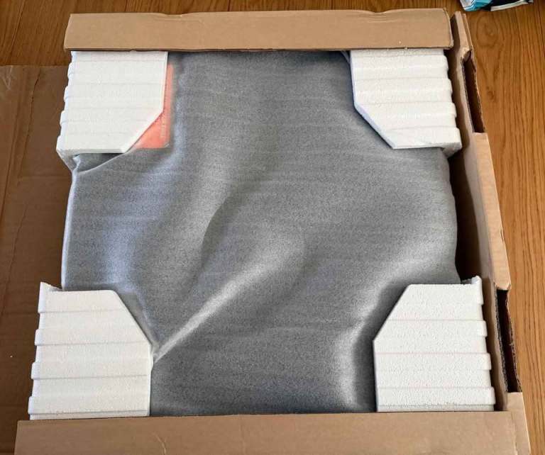 Beko HII64201MT 59cm Induction Hob black new in box