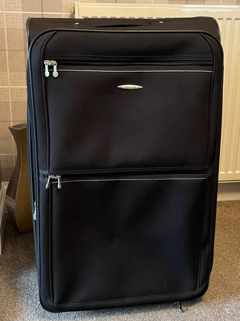 Tripp suitcase XL black 