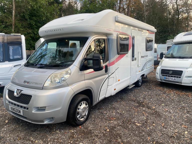 PEUGEOT BOXER AUTOCRUISE STARSTREAM - 2011 - FIXED BED - JUST 16000 MILES - VGC 