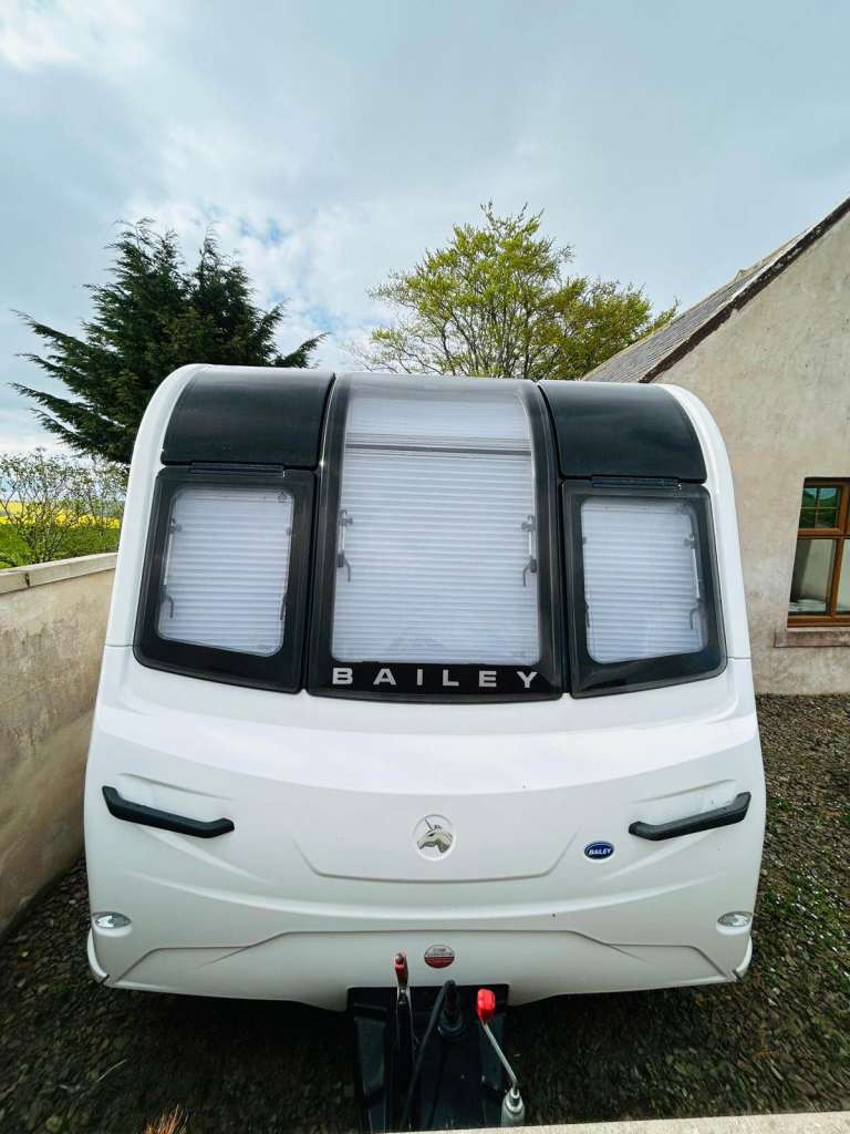 Bailey Unicorn Valencia 4 berth caravan 2018