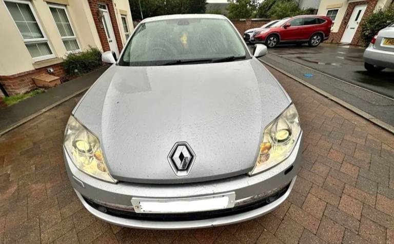 *** BARGAIN FULLY LOADED RENUALT LAGUNA LOW MILEAGE ***