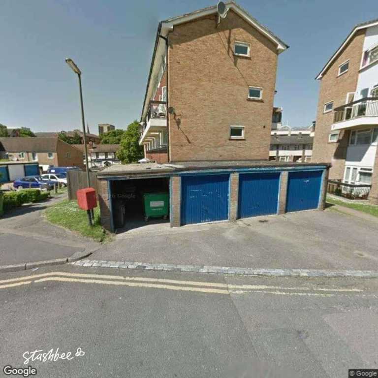 Garage to rent in Redhill (RH1) | Stashbee