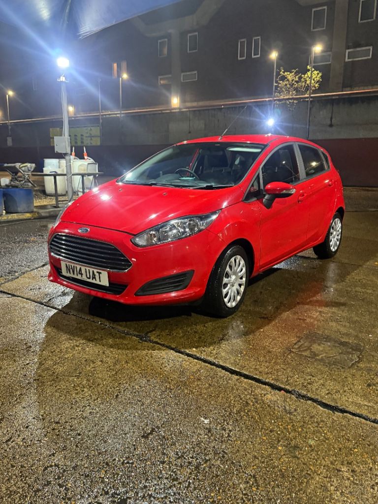 Ford, FIESTA, Hatchback, 2014, Manual, 1241 (cc), 5 doors