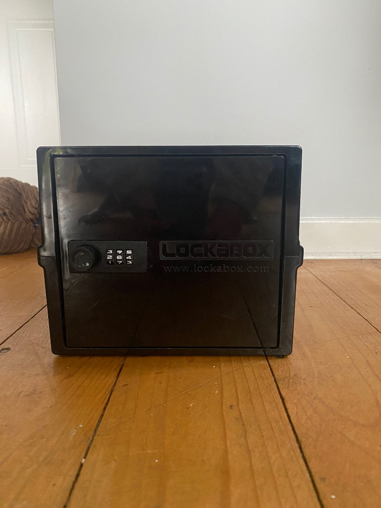 Multi use Lockabox One Lockbox Secure Storage Box- collect today