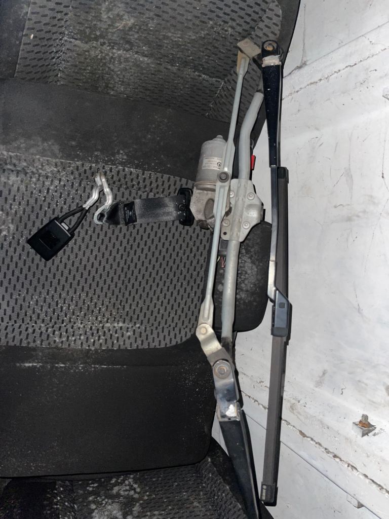 Skoda fabia 2010 parts lights fuel pump wiper motor rad pack boot lid seats