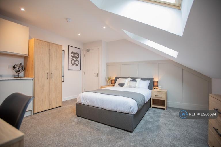 1 bedroom in Chichester Road, Portsmouth, PO2 (#2936594)