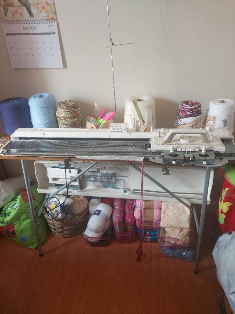Brother KH-836 Knitting Machine .