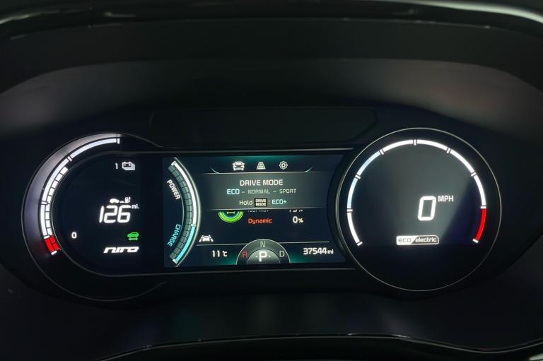  Kia Niro Electric 64kwh 2 Suv 5dr Electric Auto 201 Bhp Electric