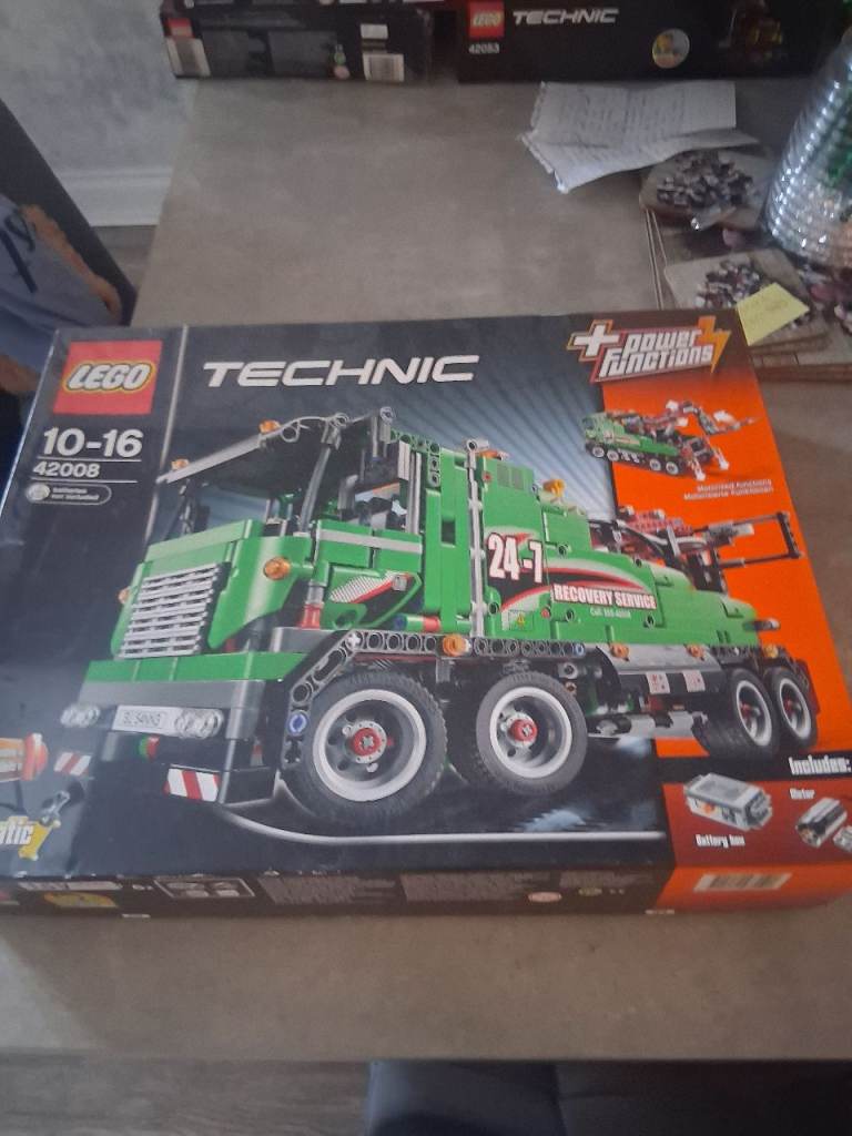 Lego technic recovery truck