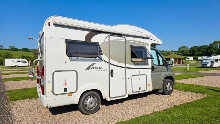 2014 Burstner Ixeo Time 586
