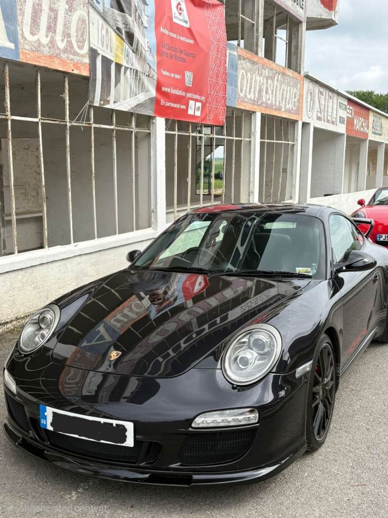 ***SOLD*** Porsche 911 (997.2) C2S Coupe. 2010 PDK, Factory fitted Aero body kit 3.8L 2 doors