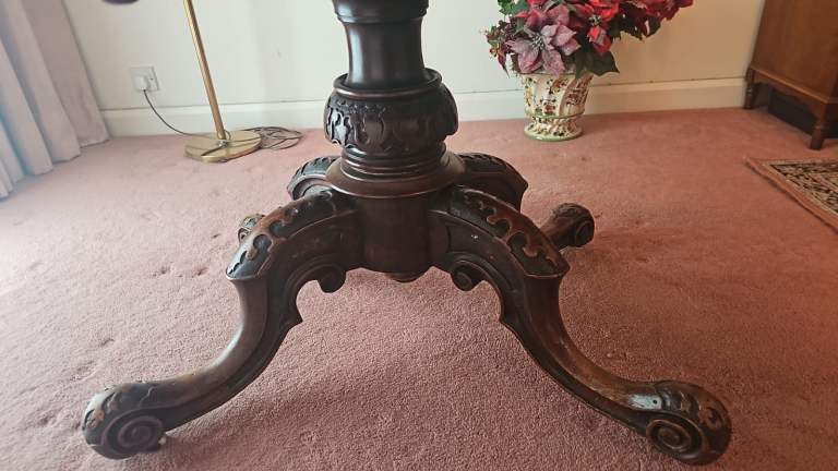 Vintage burr walnut dining table 