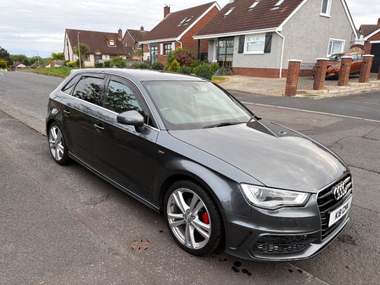 Audi, A3, Hatchback, 2015, Manual, 1598 (cc), 5 doors