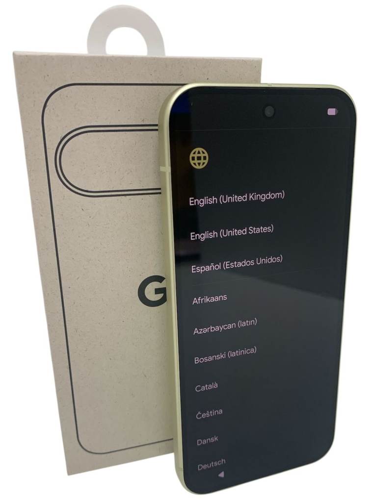 Google Pixel 10  BRAND NEW 