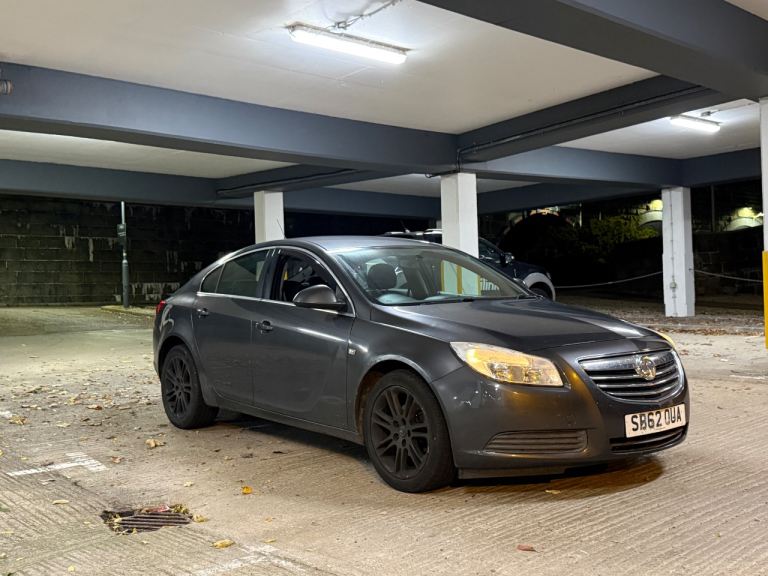 Vauxhall, INSIGNIA, Hatchback, 2013, Manual, 1956 (cc), 5 doors