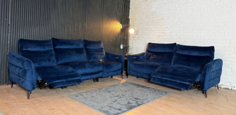 New Stock! HIGH STREET BRAND – Sofology RENATO Blue Velvet Electric 3 + 2 Seater Sofa Set