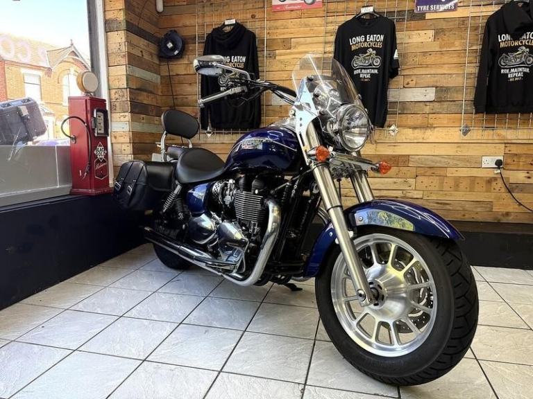 Triumph Bonneville America 865 865  Custom Cruiser 