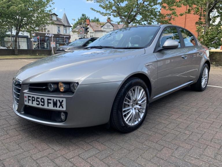 2009 Alfa Romeo 159 1.8 TBi Lusso Saloon 4dr Petrol Manual (189 g/km, 200 bhp) Saloon Petrol Manual