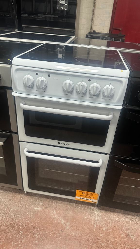 50CM WHITE HOTPOINT ELECTRIC COOKER