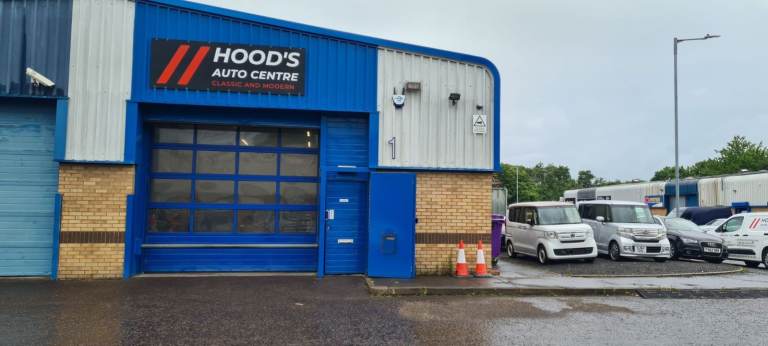 COMMERCIAL UNIT TO RENT