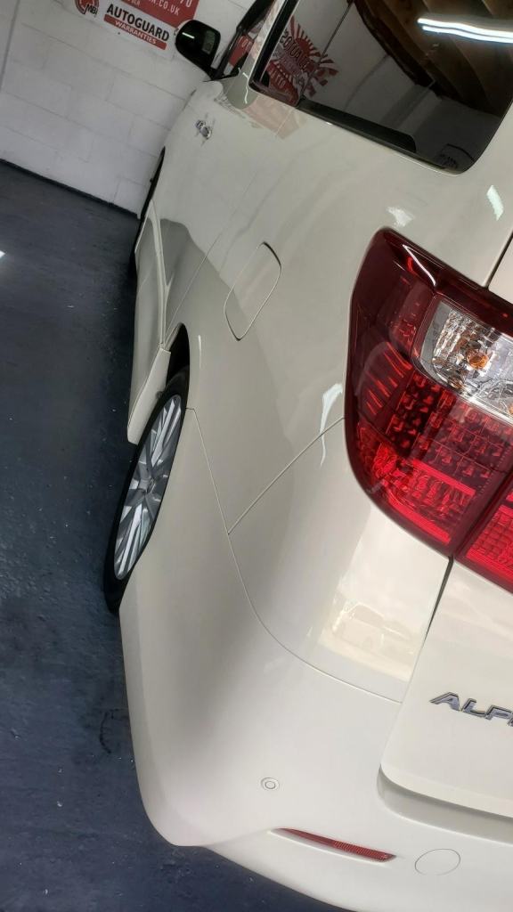 Toyota Alphard 2.4 petrol auto 7 seats sunroofs fresh japanese import 2012