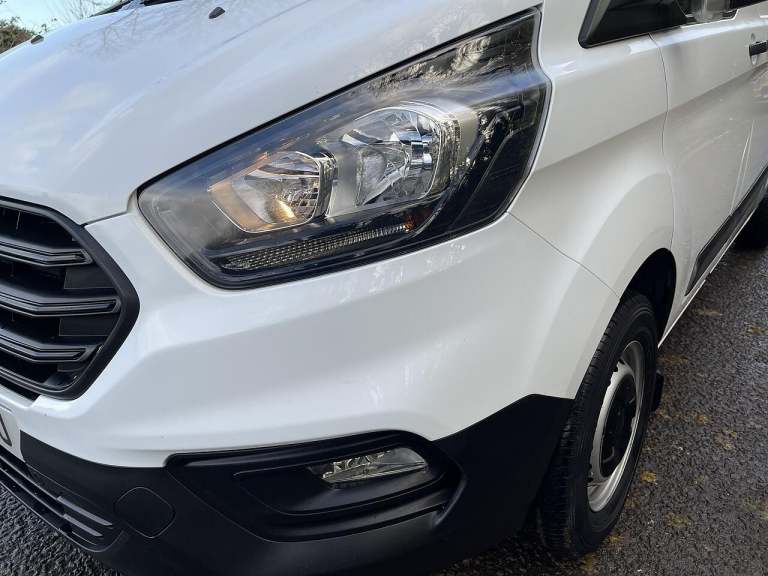 2021 Ford Transit Custom 2.0 300 EcoBlue Leader L2 H1 Euro 6 (s/s) 5dr PANEL VAN Diesel Manual