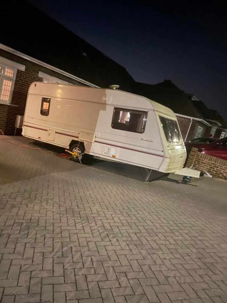 Caravan bailey beachcomber 5 berth 1998