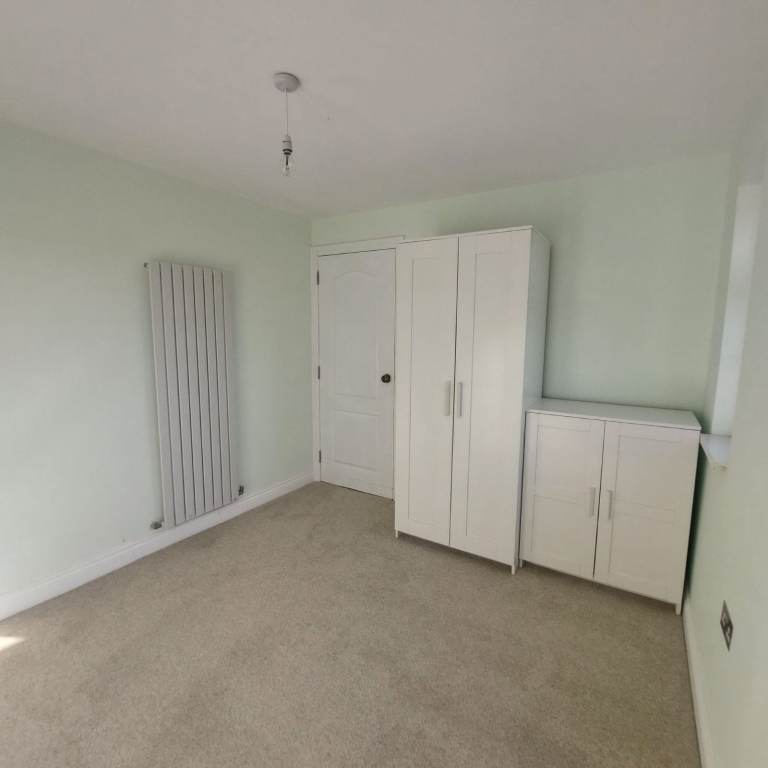 Spacious and Cosy Double Rooms for Rent in - N20 0HE