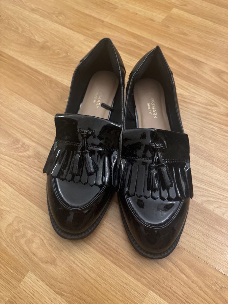 Black Loafers 